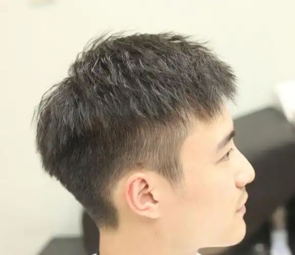 "碎盖头""短碎盖",最流行的男士发型! - 知乎