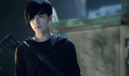 不黑不吹,杨洋的巅峰其实是闷油瓶吧