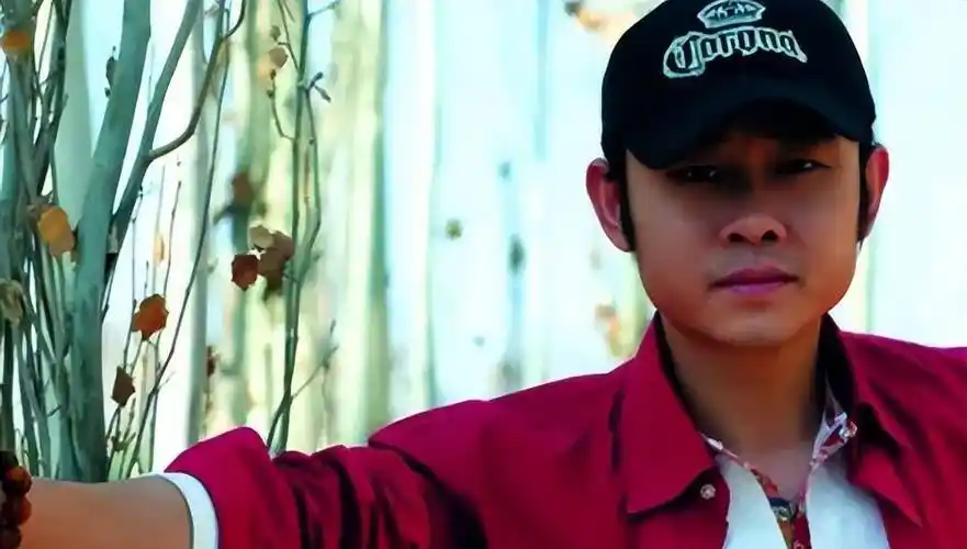 原创一战封神云朵被刀郎养十年霸气登上电视硬刚那英为师傅正名