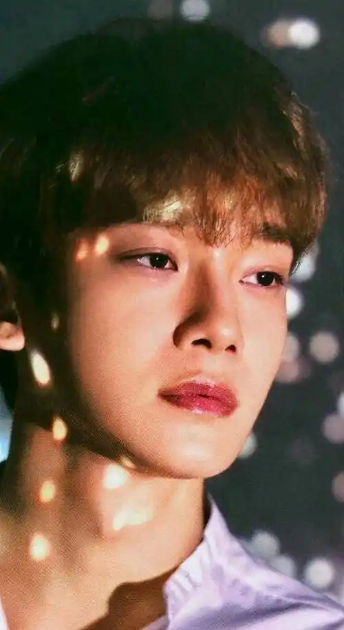 金钟大正式入伍exo传统的入伍摸头照唯独缺了金钟大