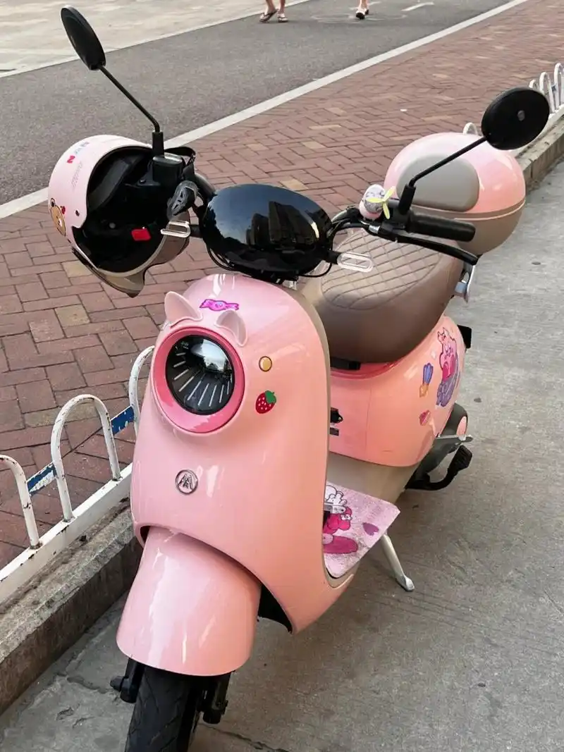 爱玛晴天粉色电动车96我太爱啦 01在小红书上经常刷到这款电动车