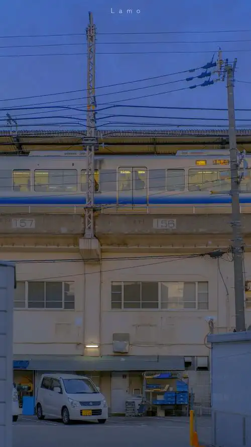 日系壁纸 原创:小武拉莫