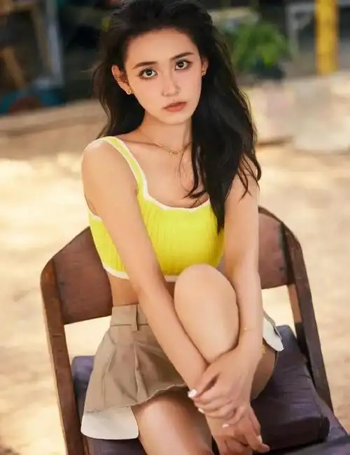 蒋依依挡不住的风情