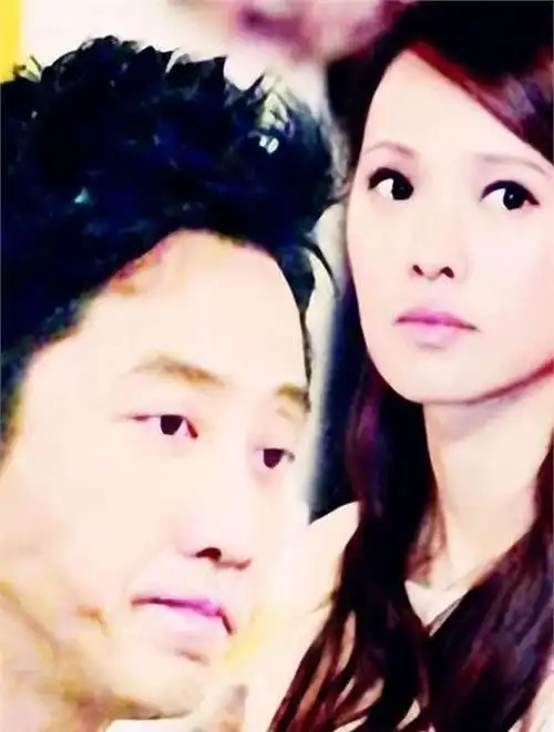 事实证明,娶了大自己十岁伊能静的秦昊,早已走上了另一条道路!