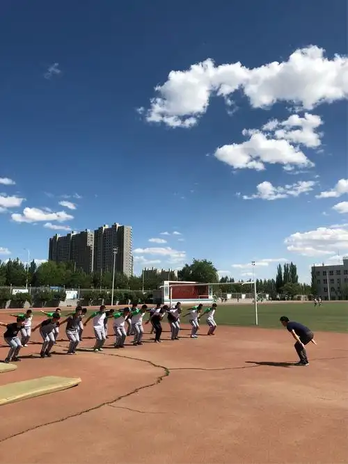 2018年张家口市高中体育与健康优质课评比活动