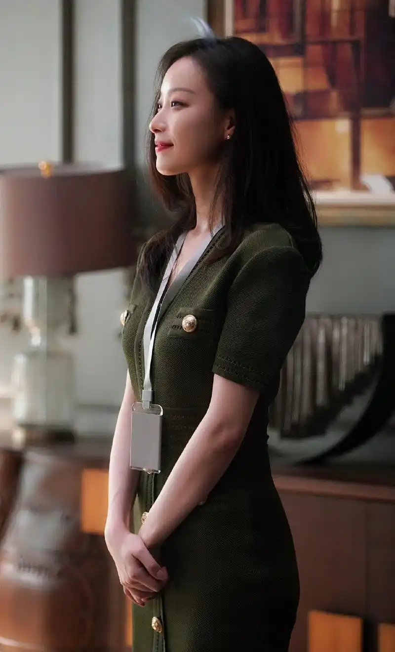 倪妮流金岁月的服装合集,职场干练女性的代表,赶紧get起来吧