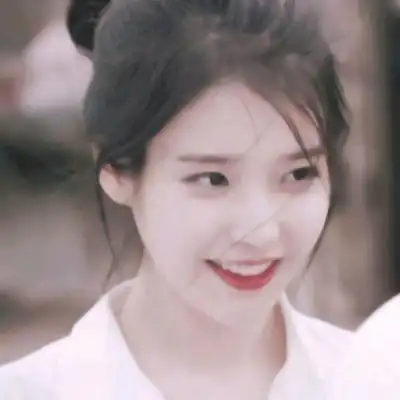 iu李知恩头像图片