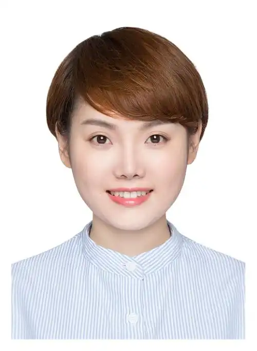 【小编爆照】真人体验武汉三家最有名登记照(天真蓝/789 .