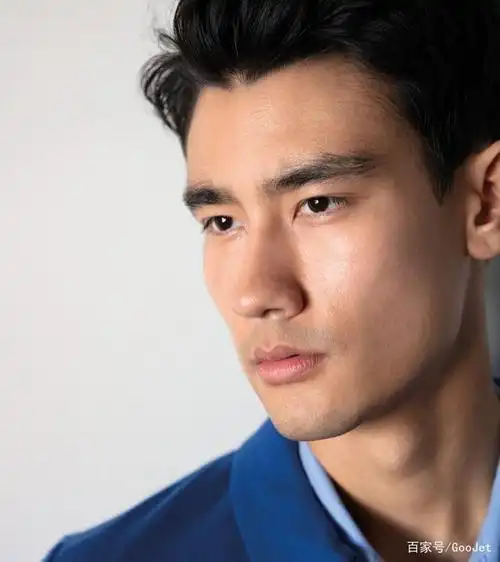 韩意混血男演员参演新美剧,他身高一米八八,还曾是时尚男模