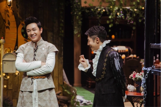 《明星大侦探3》玩狼人杀 撒贝宁潘粤明吃货会师_综艺节目_娱乐星闻