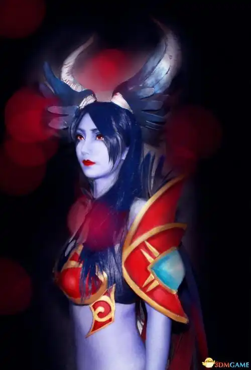 dota2痛苦女王cos美图赏豪乳美臀野性十足