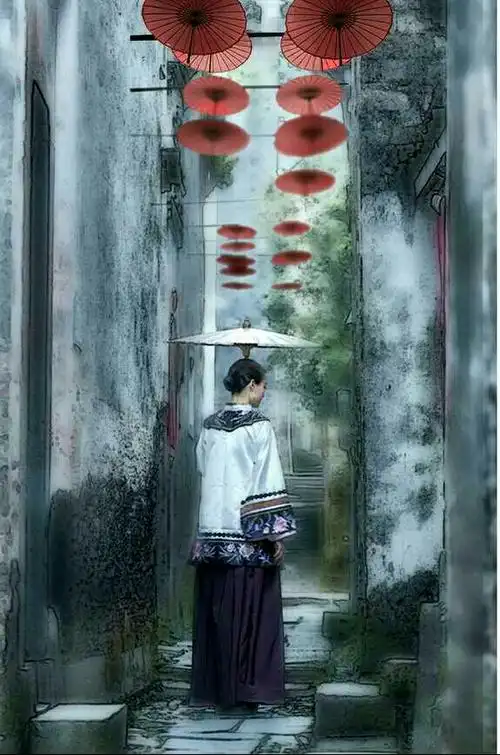 等你 在悠长的雨巷