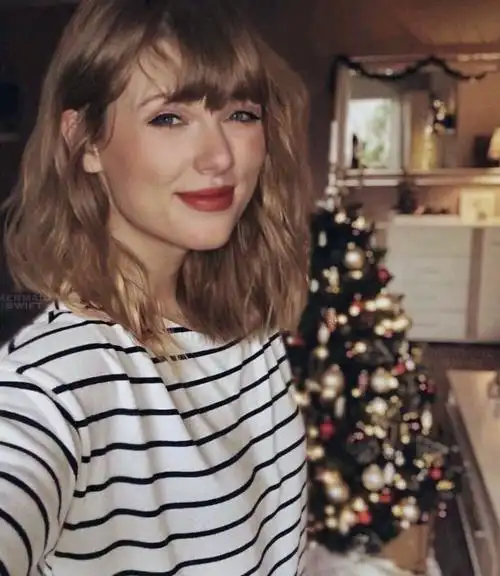 taylorswift霉霉稀有照片绝美珍贵可爱壁纸头像拍立得清新