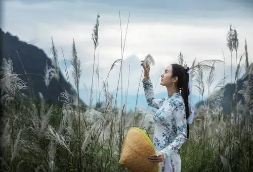 中国摄影精英交流平台第五期《人像人文》推送