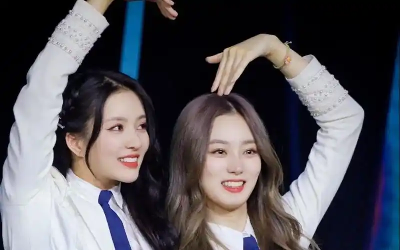 【徐艺洋×刘些宁】【艺些】【你值得真正的快乐】|见不到也是陪着