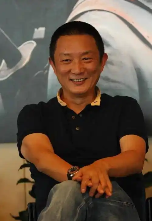 原创刘琳与名导演在一起3年被分手之后嫁给穷小子却被宠成公主