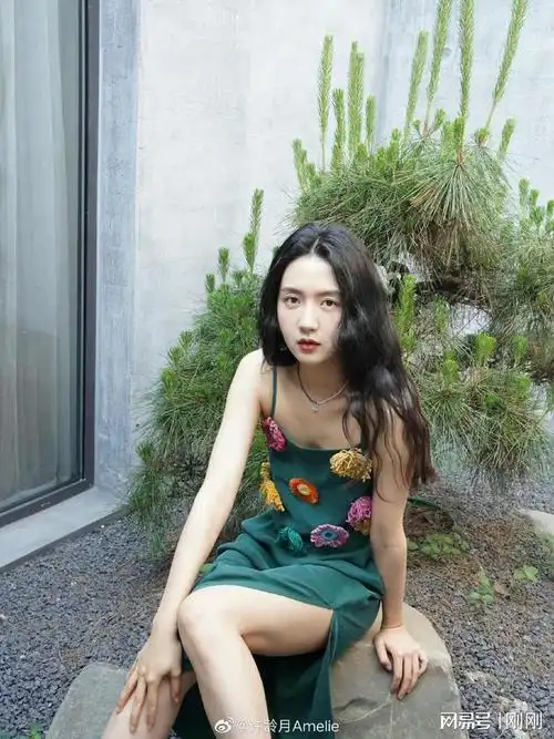 清新女神许龄月