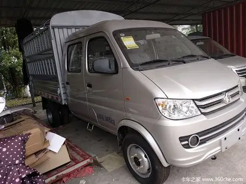 71米双排后双轮仓栅车