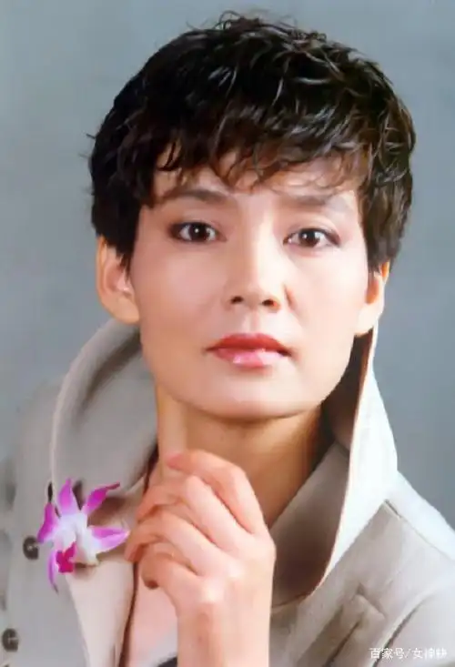 天蝎座绝色影后潘虹,身世传奇婚姻失败,名女人成功背后的遗憾