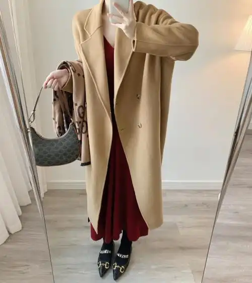 红色配棕色好绝哦06