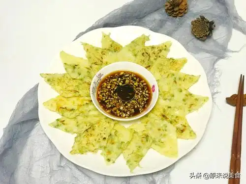 槐花别只会炒鸡蛋这样做出来端上桌家人抢着吃都说香