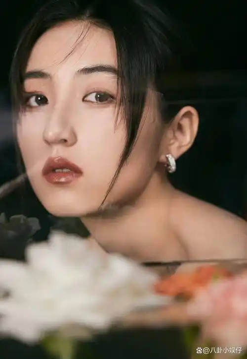 张子枫成为华表奖最年轻影后,作品质量高,网友:实至名归!