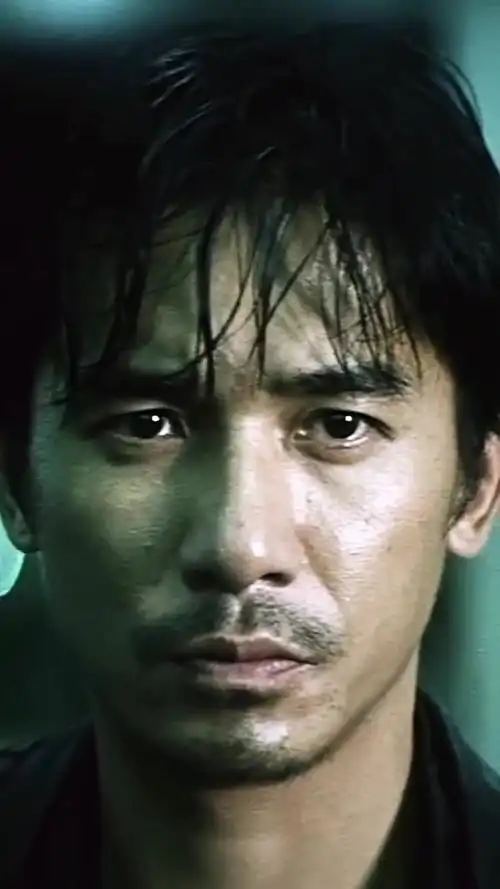 梁朝伟无间道用一个眼神拿影帝的男人这眼神赋予了灵魂