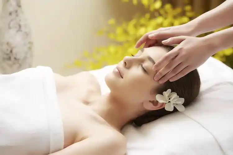 如何经营好一家祛斑祛痘美容院?