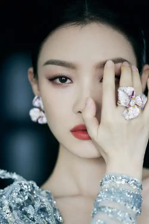 倪妮2021微博电影之夜