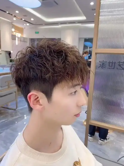 男士发型设计  #东莞男生剪发那里好  #男生发型  #男生去哪儿剪头发