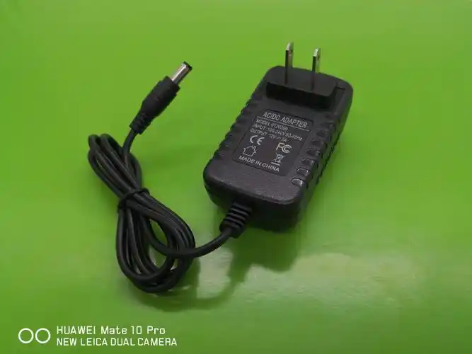 多用手机充电器头