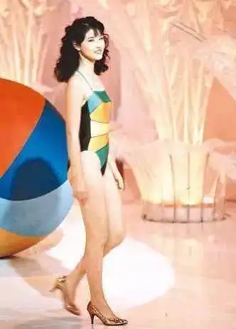 周海媚曾素颜直接拍戏却说不知道自己有多美