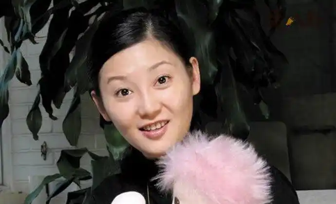 徐帆年轻时候照片