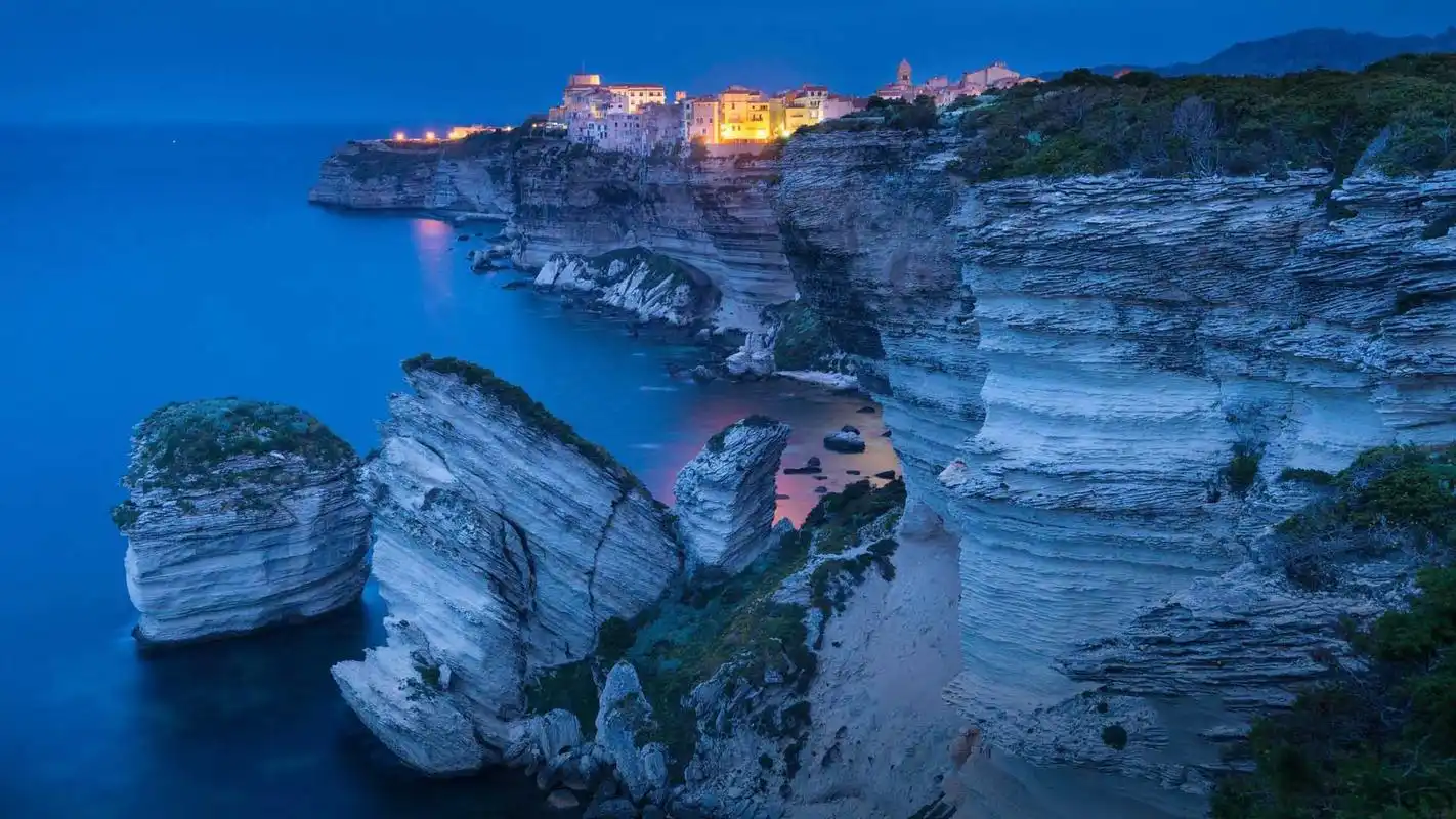 蓝色性格:不要让理性隔绝了自己