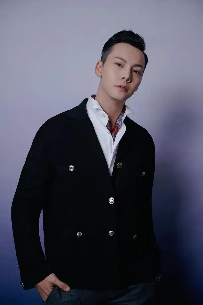 央视国庆晚会# @陈伟霆 《"中国梦·祖国颂"——2020国庆特别节目》