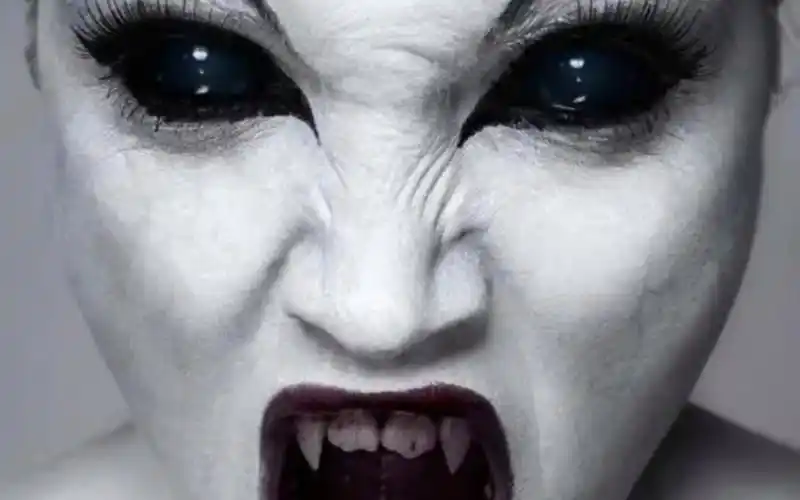 恐怖之城有声剧,一人一个鬼故事,夜半惊魂下集.