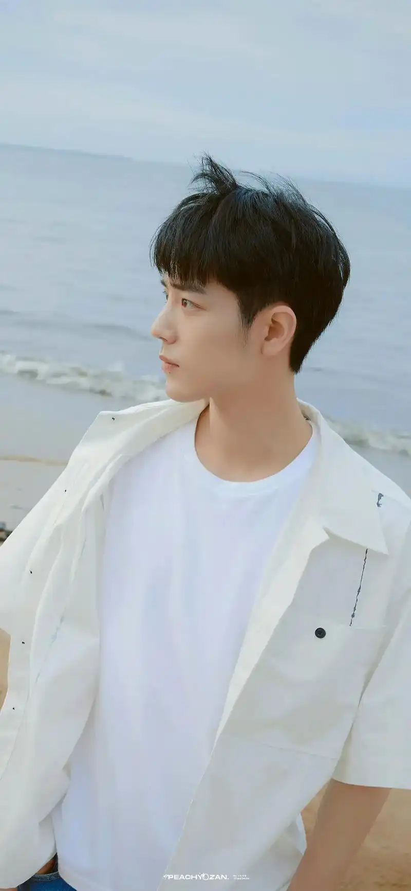 最帅男神 #肖战  - 抖音