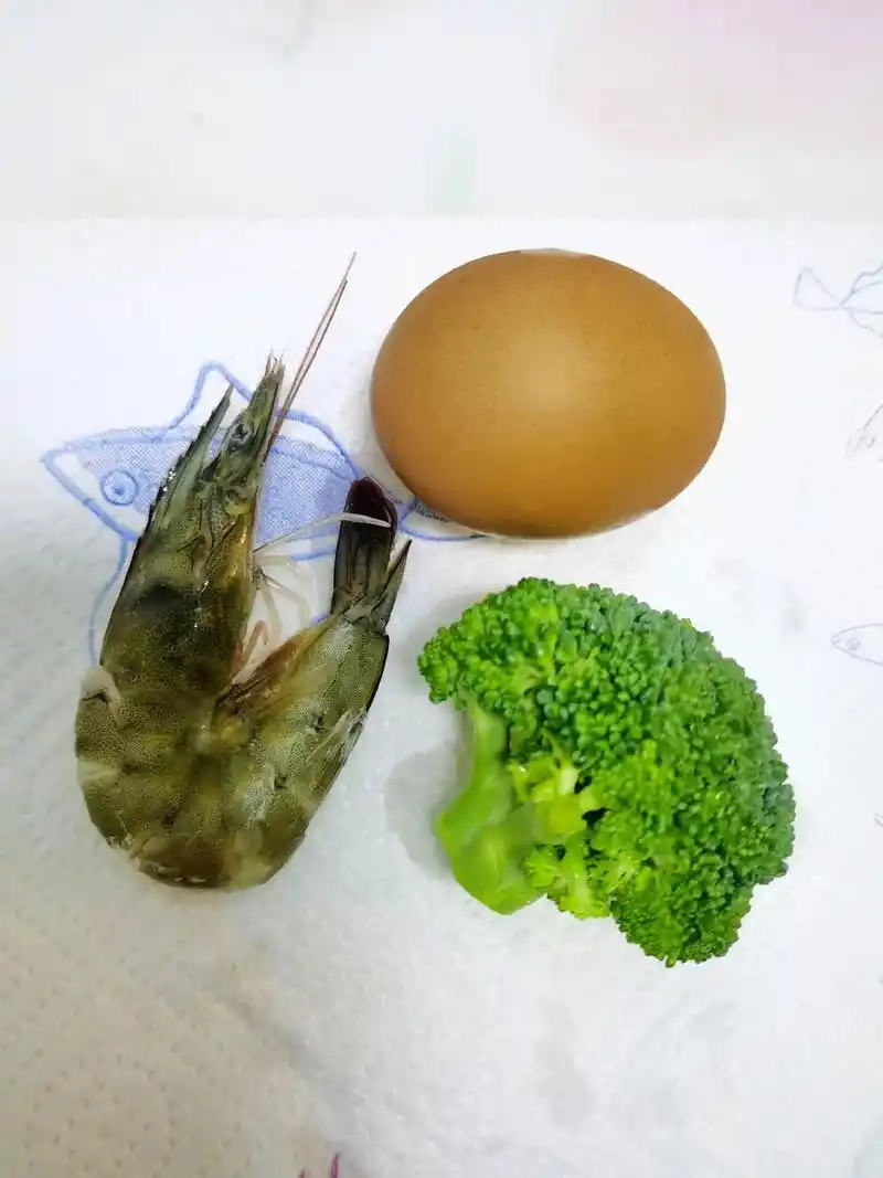 7m 宝宝可以吃的《鲜虾西兰花蒸蛋》 做法如 - 抖音