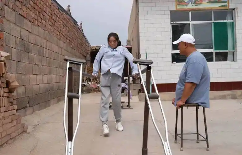 "半身人生"|一个高位截瘫非遗传承人的助残之路_王辉_残疾人_银川