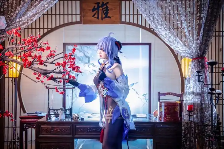 cosplay精选原神cos甘雨精致的瓷娃娃