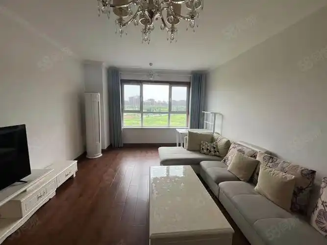 复地湖滨广场3室1厅1卫电梯房精装修98平米