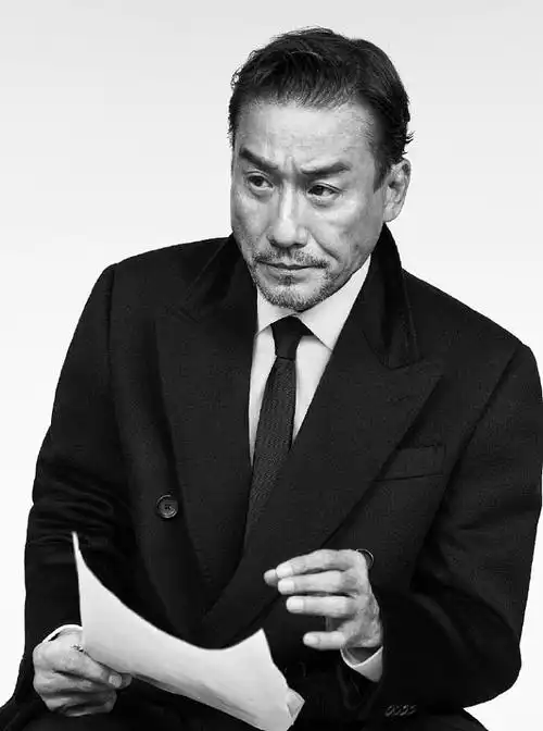 智族 gq  #梁家辉#  摄影:@小刚.