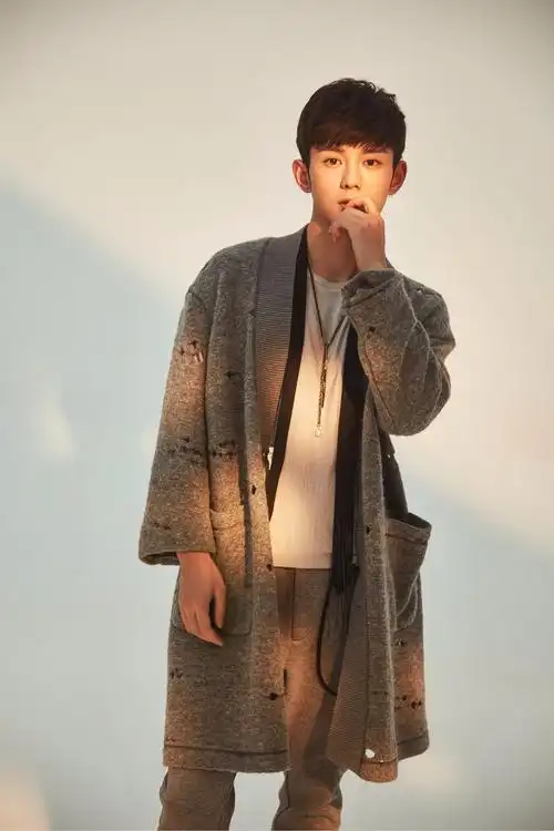 90后新生代偶像蓝博帅气写真图片,明星,帅气,时尚,帅哥,大陆男明星