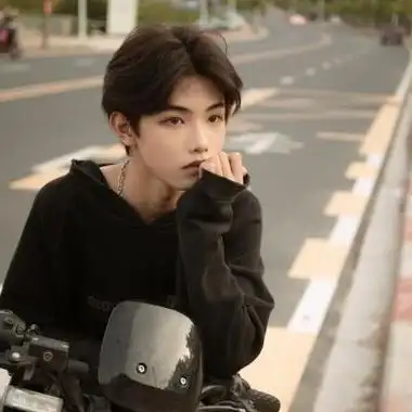 阳光帅气精致真人男头很小众 日系高颜值的高冷的男头合集_男生头像