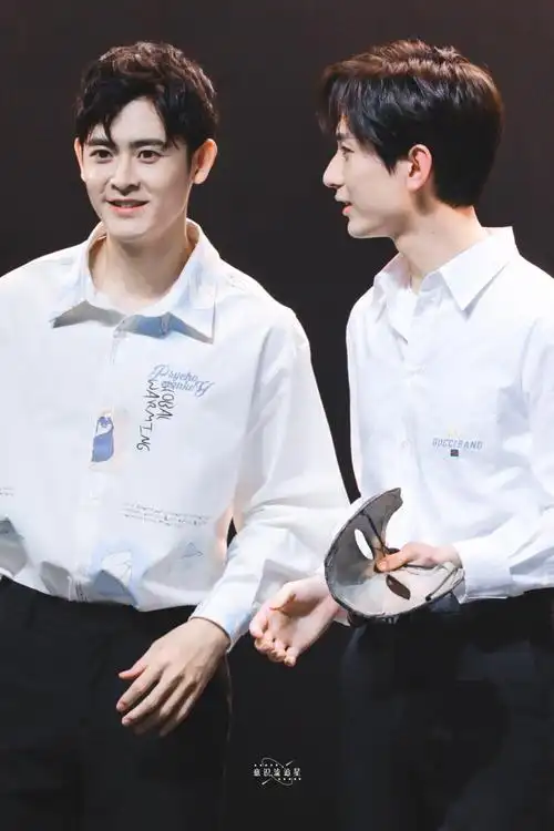 李欣泽〔微博扒图