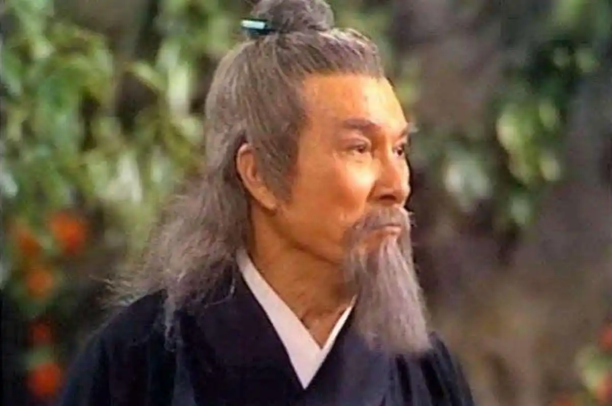 裘千仞射雕英雄传里算几流高手其实他的武力值被严重低估了