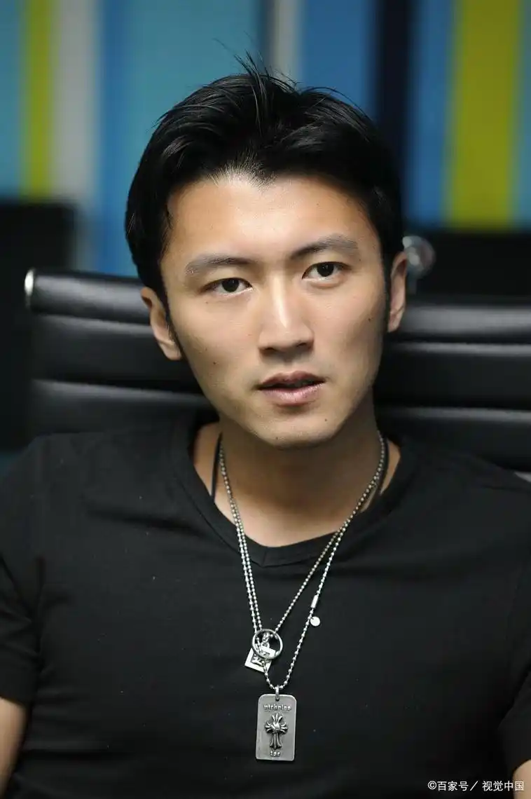 谢贤年轻时的时候