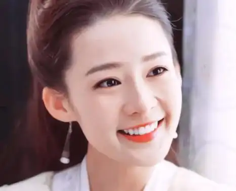 李沁面相分析,肖战星盘分析