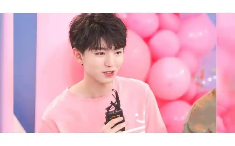 【王俊凯】王俊凯x粉色苏打,心动瞬间