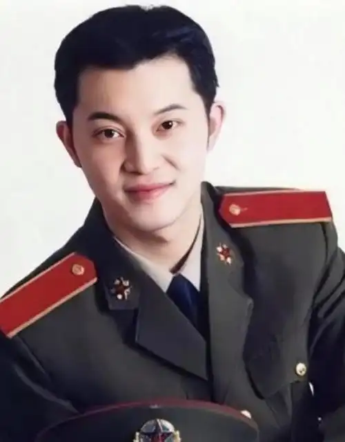 沈腾节目上拆穿沙溢军艺校草身份,只有我和杨洋,一点面子都不留